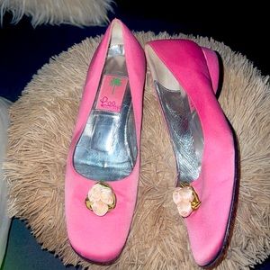🌹FINAL PRICE! Lilly Pulitzer EUC Pink Satin Sz 6.5M W/ Pink/Green 🌸 Shoes!
